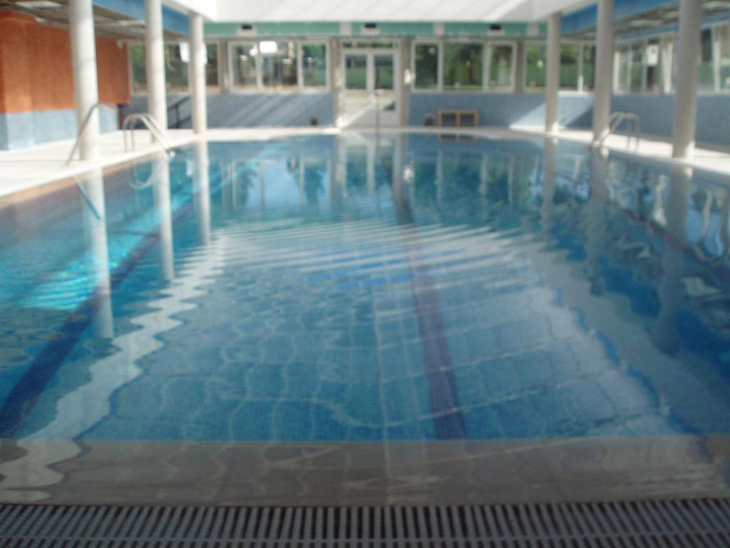 Apartamentos Monte Hernanz Riaza Ruang foto